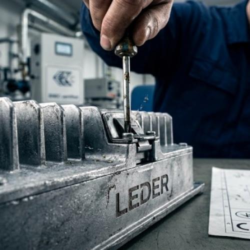 How can European LED lighting distributors avoid OEM manufacturing pitfalls?